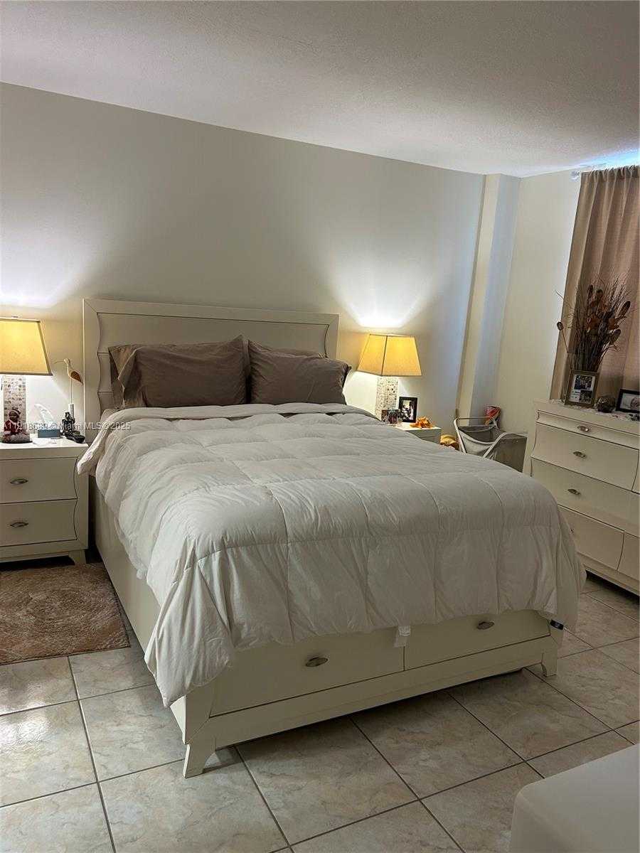Small Image of 6969 COLLINS AVE #407, Miami Beach Number 14