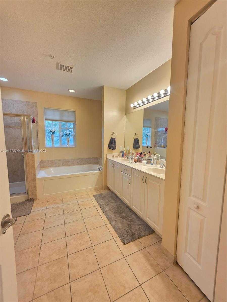 Imagen de Pequeño Objeto