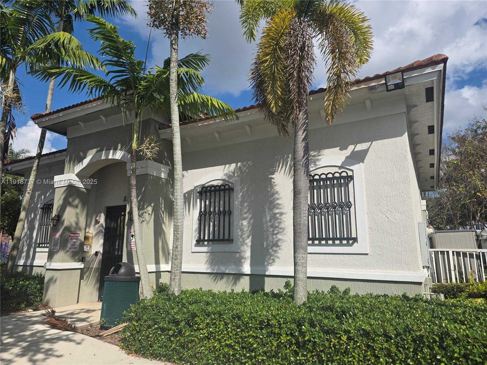 Imagen de Pequeño Objeto