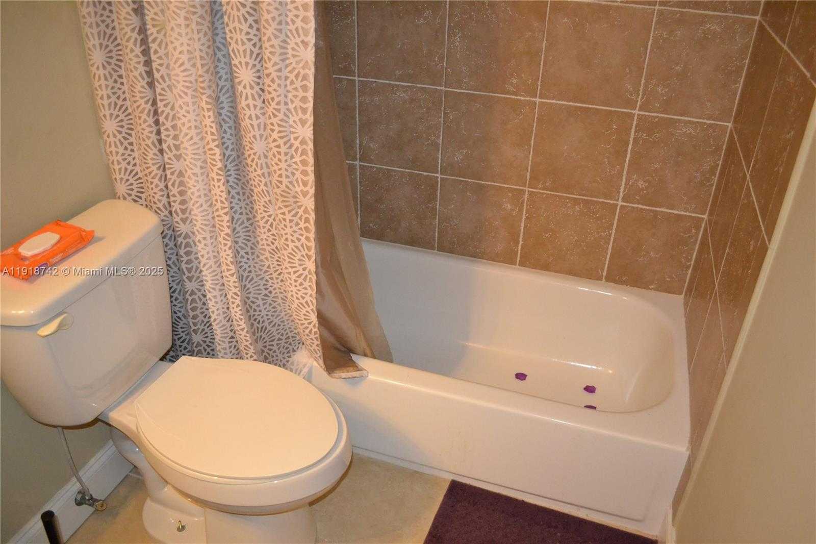 Small Image of 9727 HAMMOCKS BLVD #207D, Miami Number 17