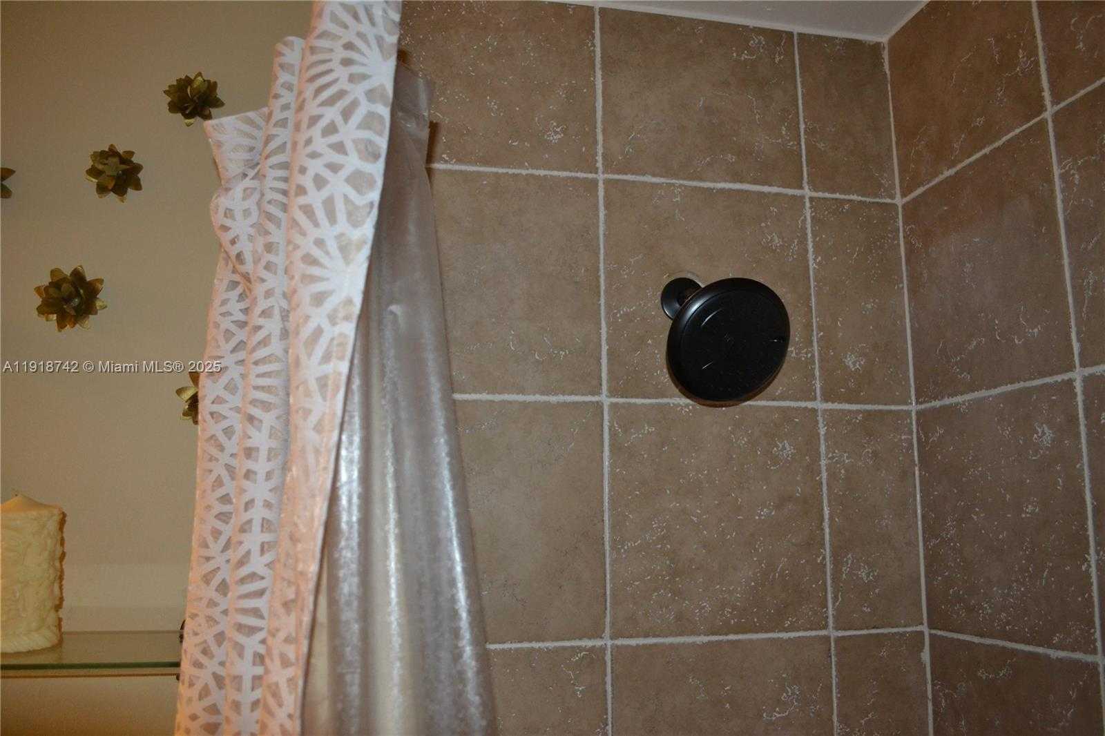 Small Image of 9727 HAMMOCKS BLVD #207D, Miami Number 19