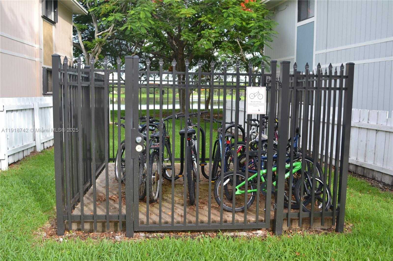 Small Image of 9727 HAMMOCKS BLVD #207D, Miami Number 40