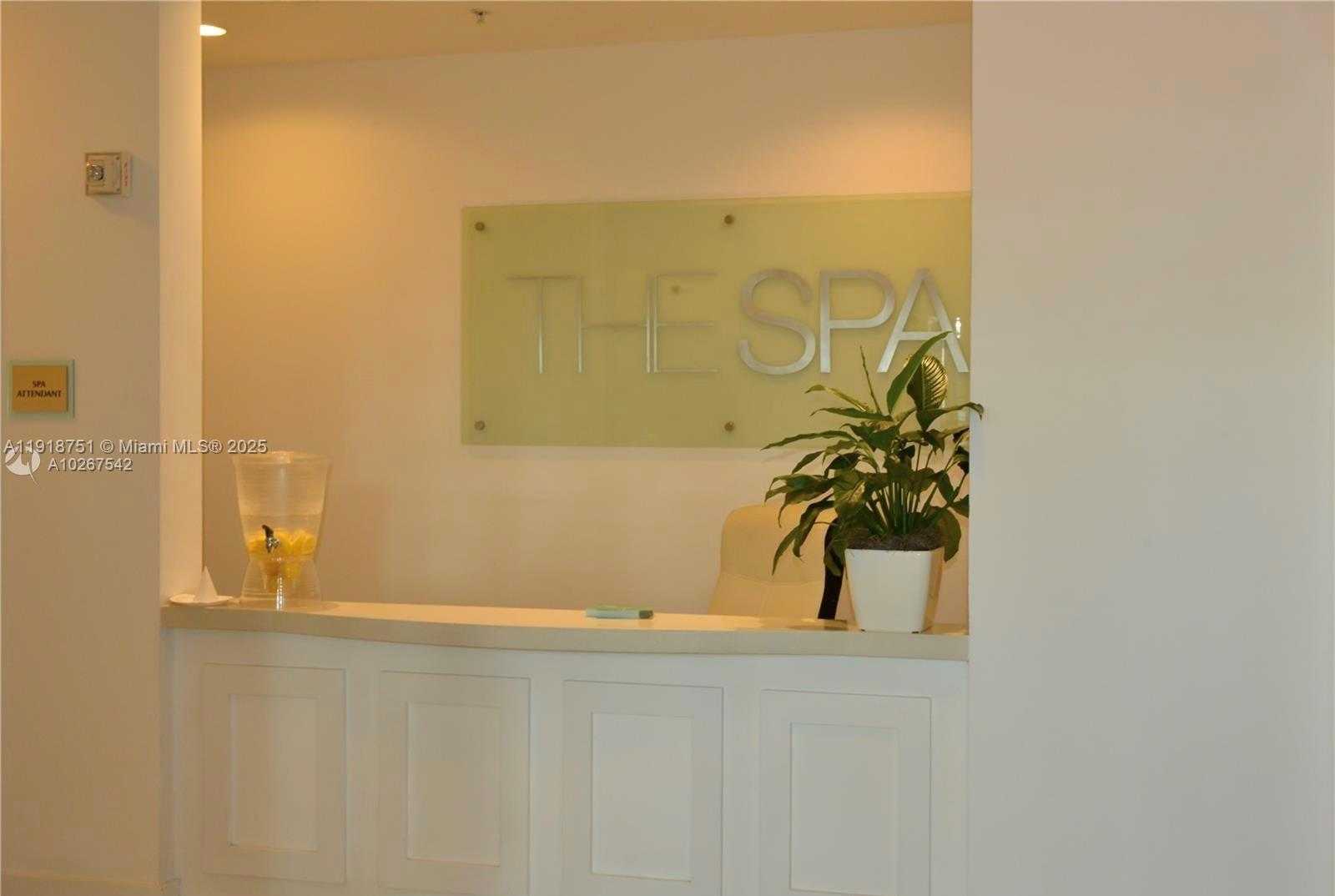 Small Image of 90 SOUTH WEST 3RD ST #2202, Miami Number 16