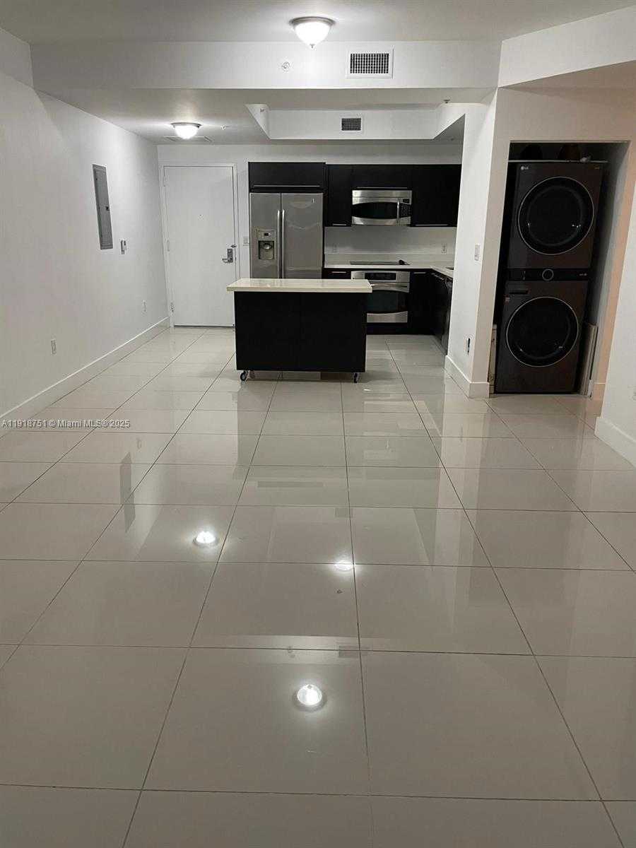 Small Image of 90 SOUTH WEST 3RD ST #2202, Miami Number 3