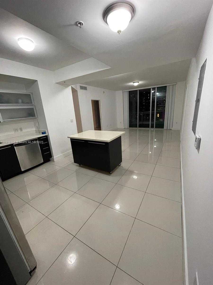 Small Image of 90 SOUTH WEST 3RD ST #2202, Miami Number 4