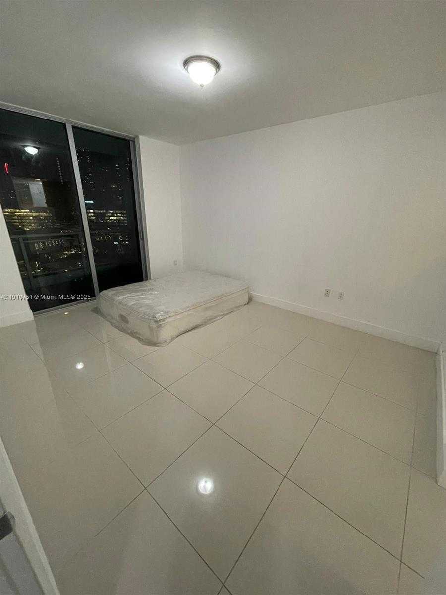 Small Image of 90 SOUTH WEST 3RD ST #2202, Miami Number 9