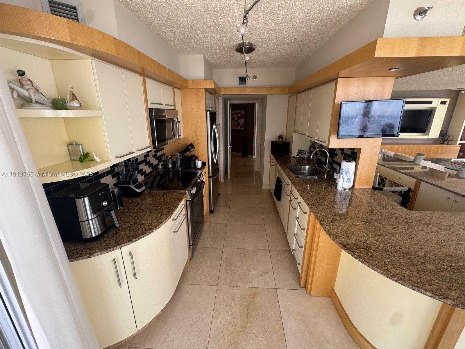 Small Image of 16445 COLLINS AVE #1921, Sunny Isles Beach Number 7