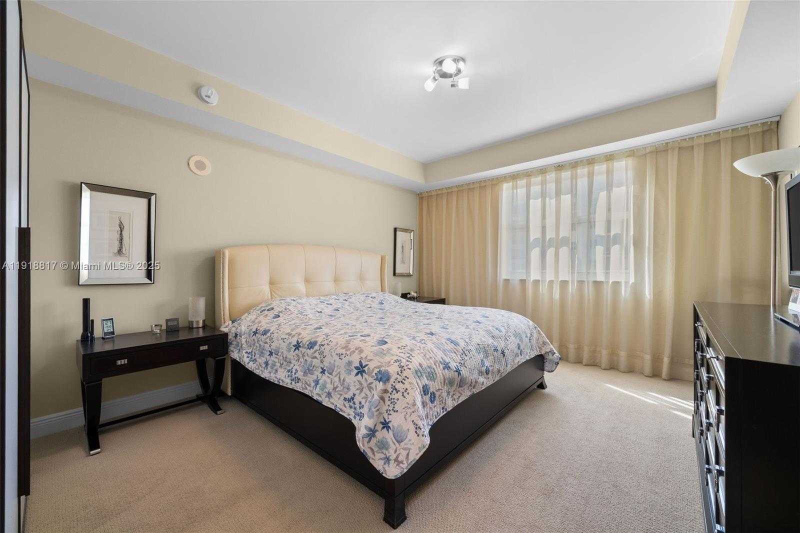 Imagen de Pequeño Objeto