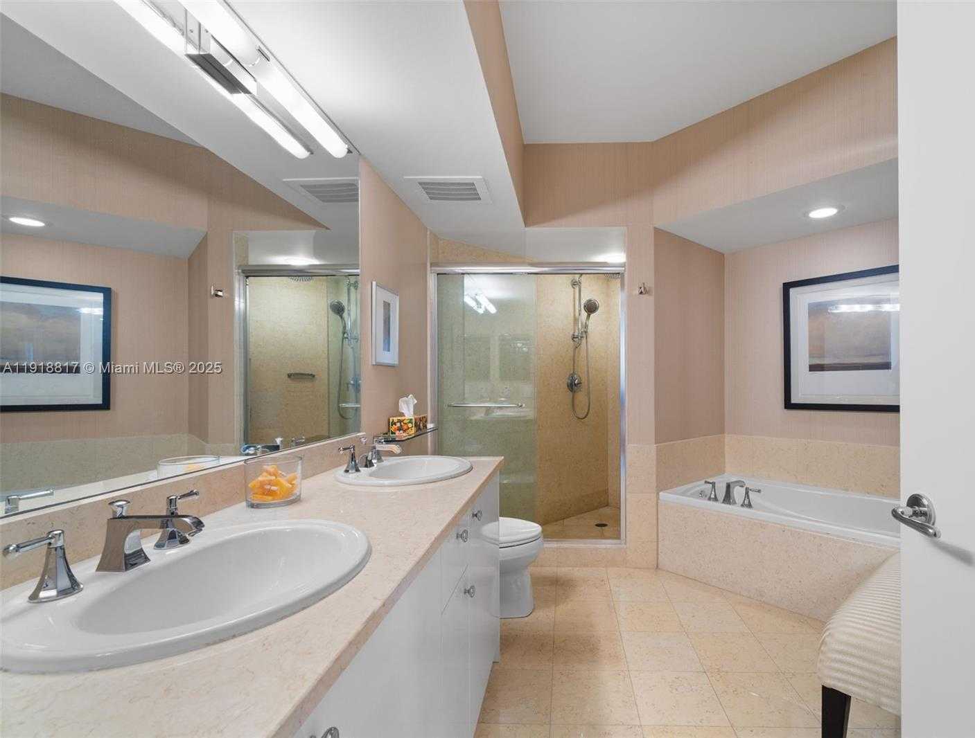 Imagen de Pequeño Objeto