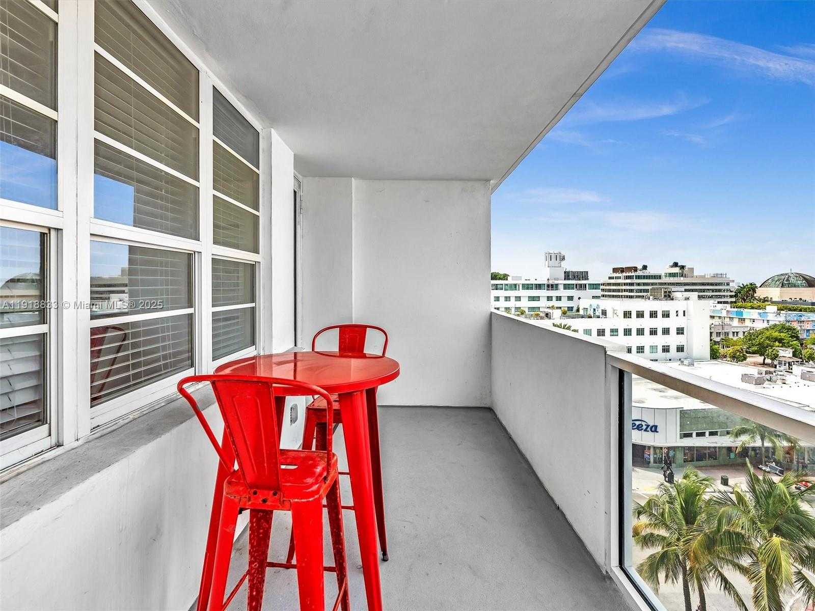 Small Image of 100 LINCOLN RD #710, Miami Beach Number 19
