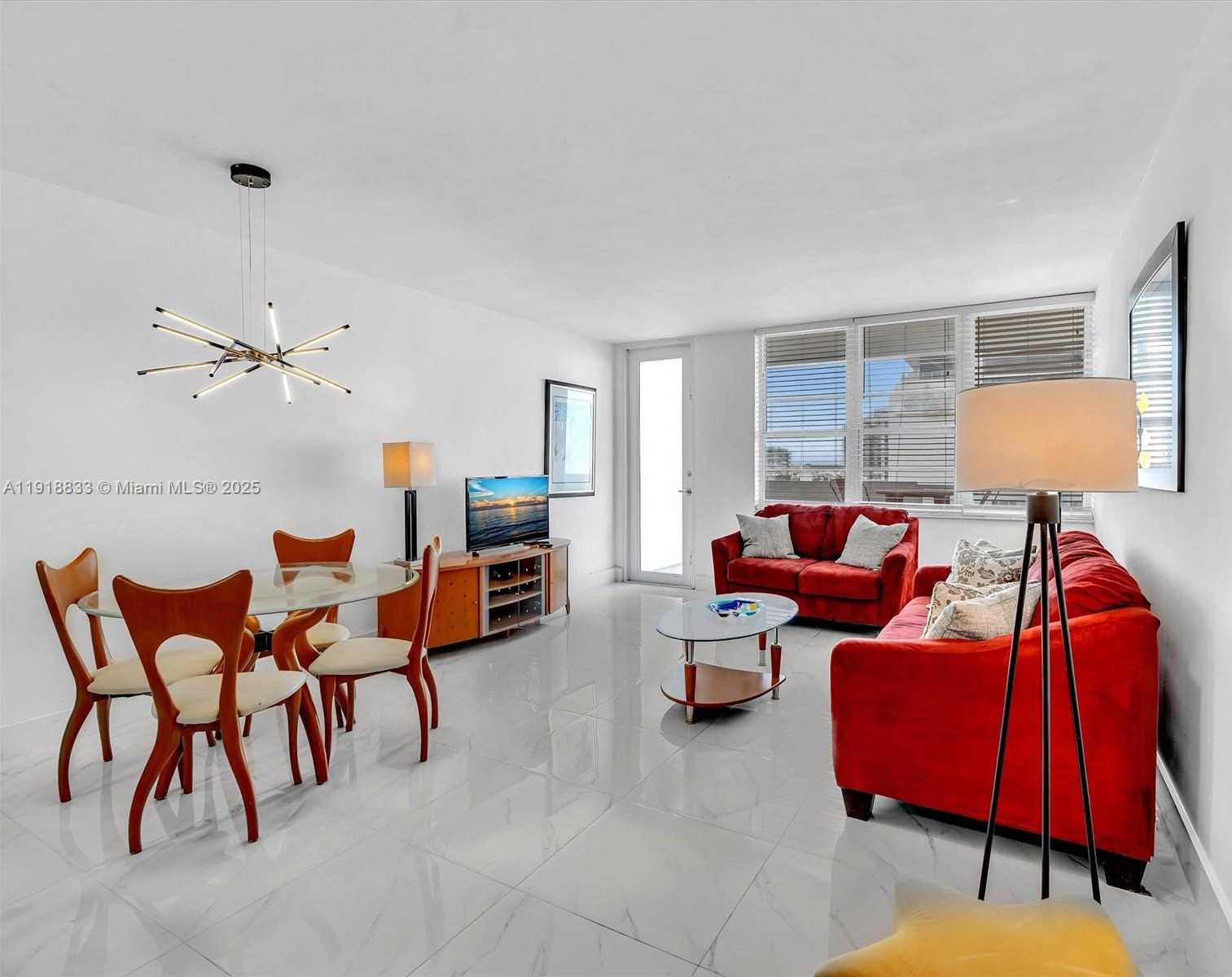 Small Image of 100 LINCOLN RD #710, Miami Beach Number 2