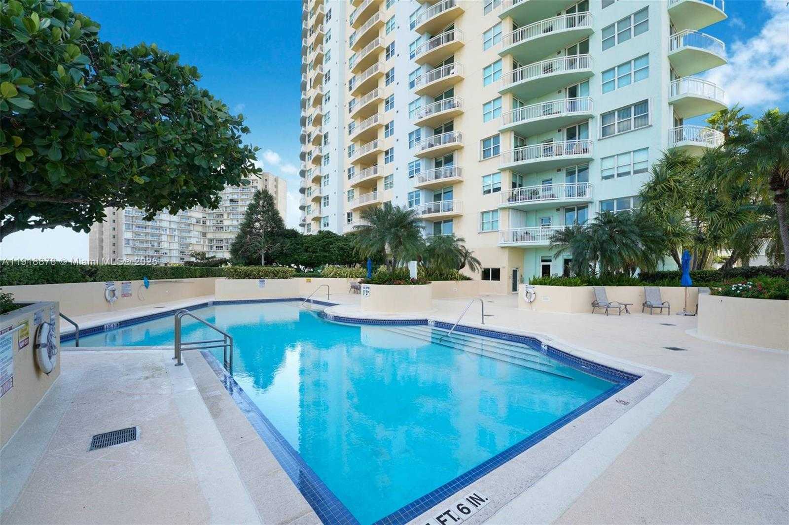 Small Image of 2475 BRICKELL AVENUE #1909, Miami Number 2