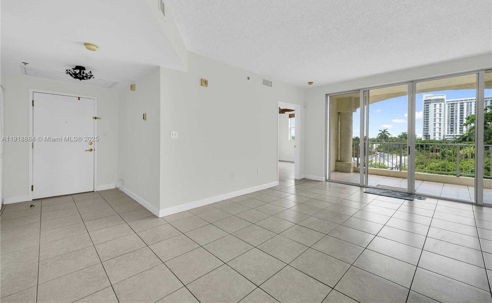 Small Image of 1824 BRICKELL AVE #4D, Miami Number 6