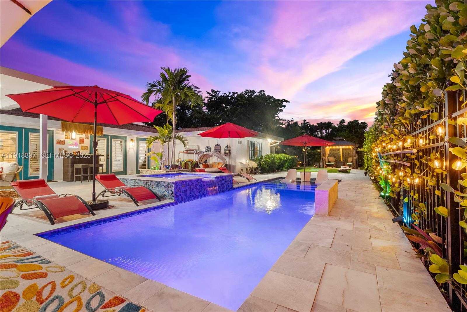 Small Image of 2600 NORTH EAST 15TH ST, Fort Lauderdale Number 11