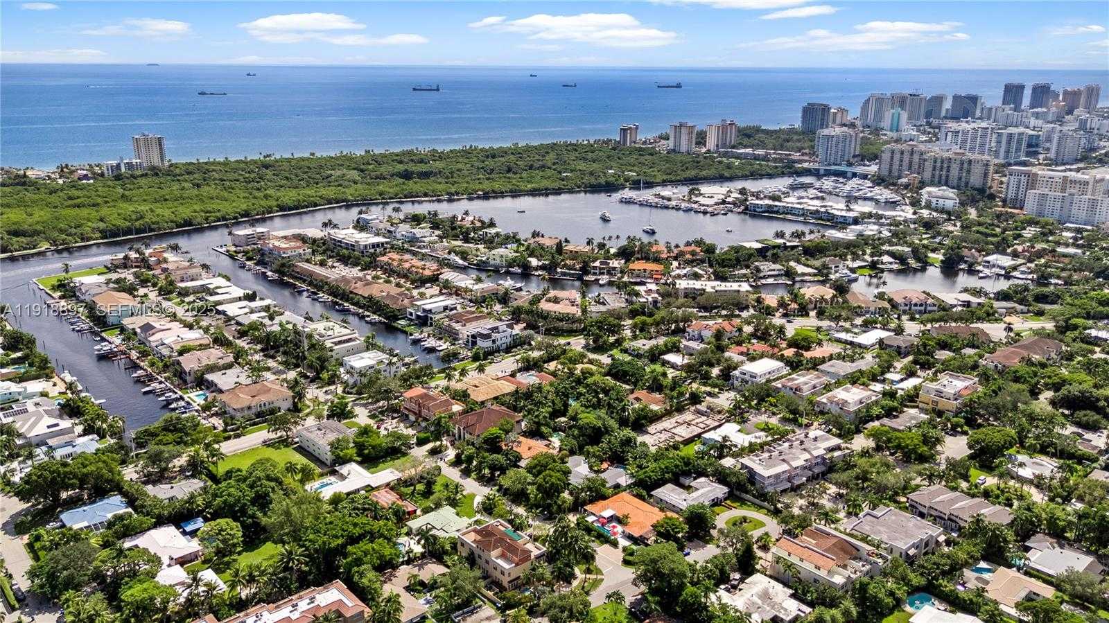 Small Image of 2600 NORTH EAST 15TH ST, Fort Lauderdale Number 20