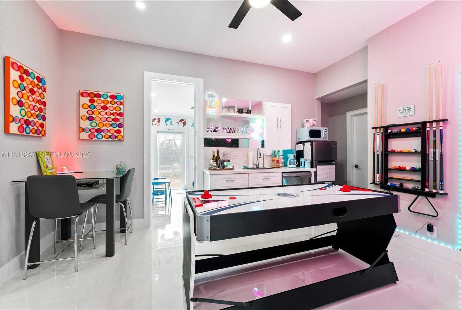 Small Image of 2600 NORTH EAST 15TH ST, Fort Lauderdale Number 26