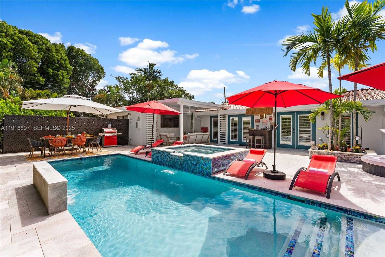 Small Image of 2600 NORTH EAST 15TH ST, Fort Lauderdale Number 7