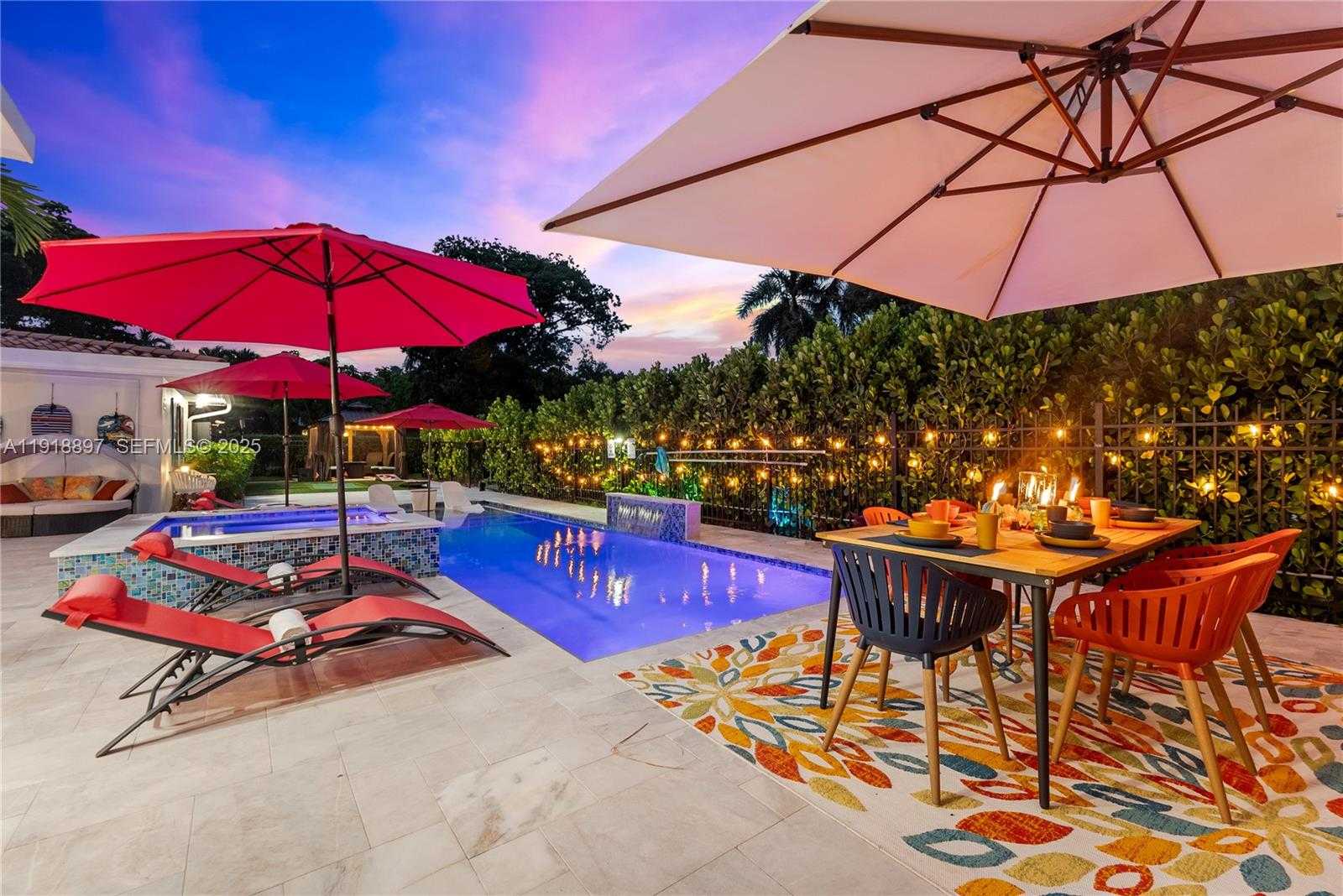 Small Image of 2600 NORTH EAST 15TH ST, Fort Lauderdale Number 8