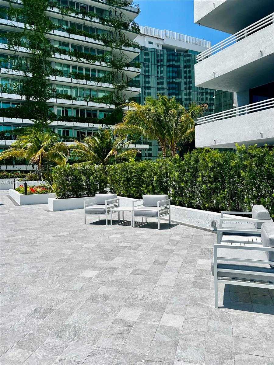 Small Image of 1330 WEST AVE #2513, Miami Beach Number 15