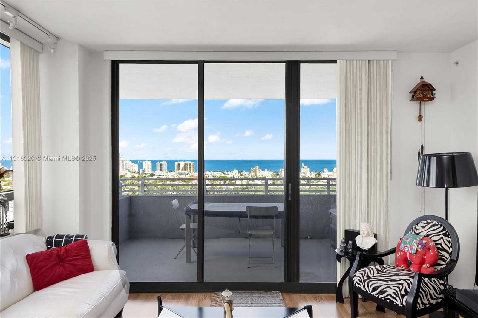 Small Image of 1330 WEST AVE #2513, Miami Beach Number 3