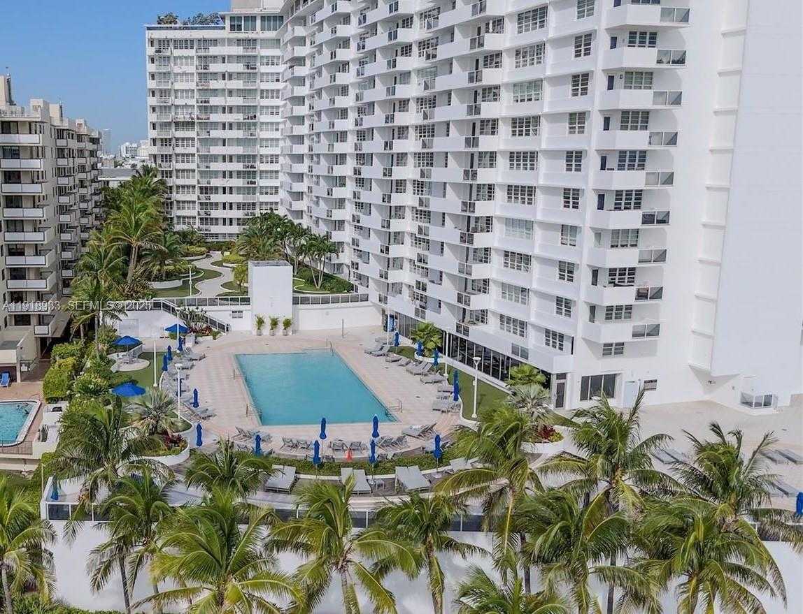 Small Image of 100 LINCOLN ROAD #1027, Miami Beach Number 24