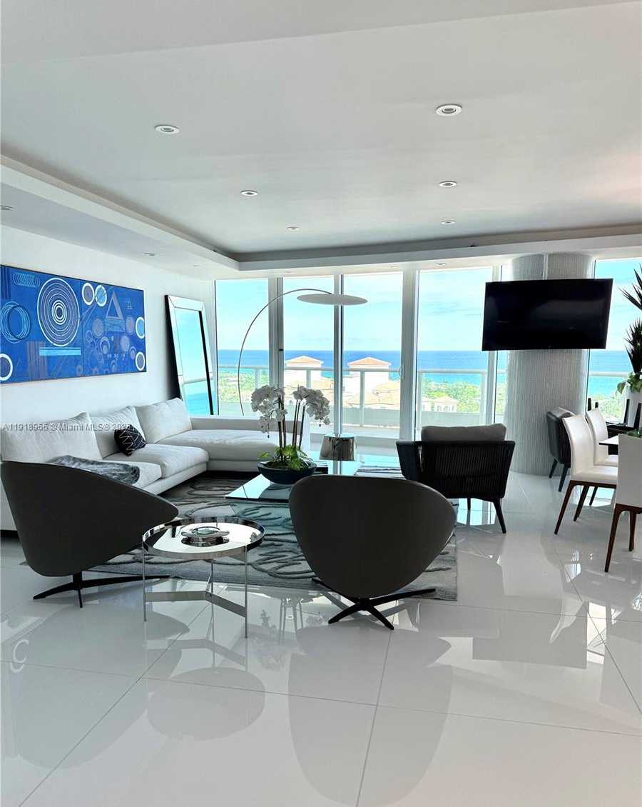 Imagen de Pequeño Objeto