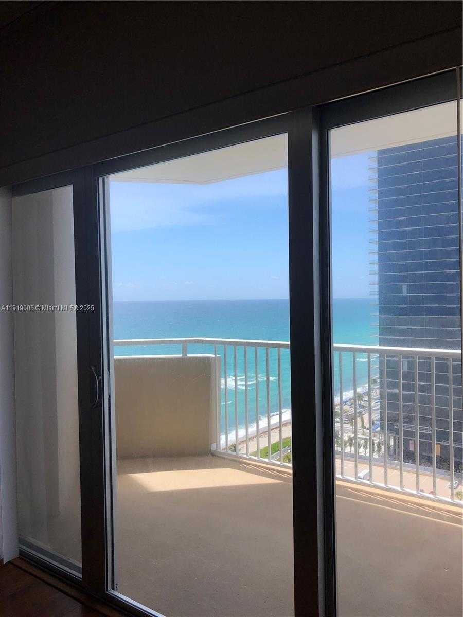 Small Image of 1950 SOUTH OCEAN DR #20A, Hallandale Beach Number 15