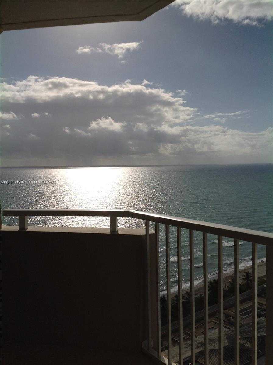 Small Image of 1950 SOUTH OCEAN DR #20A, Hallandale Beach Number 16