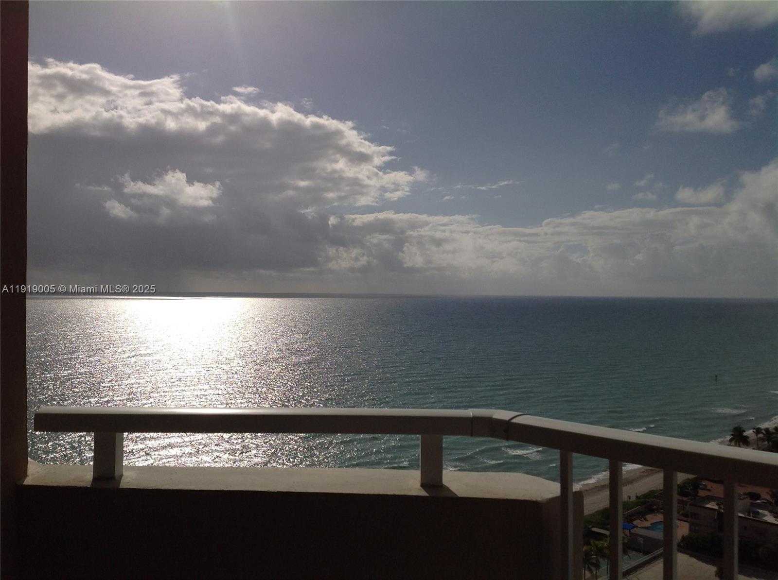 Small Image of 1950 SOUTH OCEAN DR #20A, Hallandale Beach Number 23