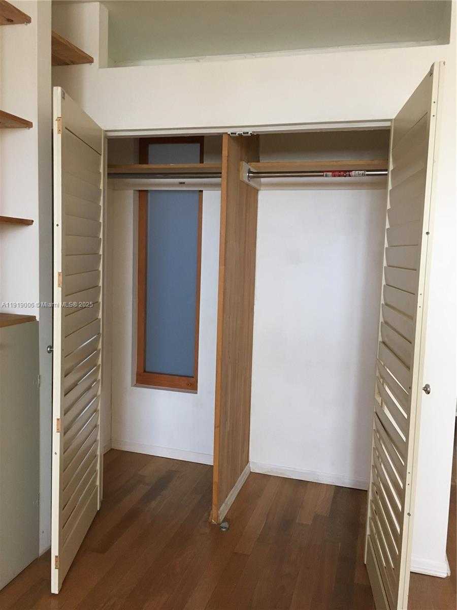 Small Image of 16400 NORTH EAST 17TH AVE #304-2, North Miami Beach Number 11