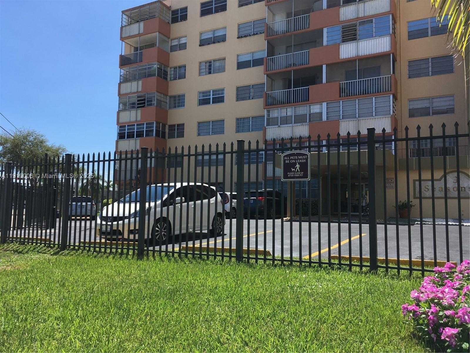 Small Image of 16400 NORTH EAST 17TH AVE #304-2, North Miami Beach Number 15