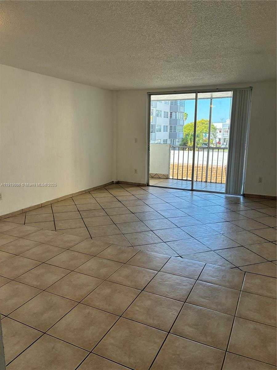 Small Image of 16400 NORTH EAST 17TH AVE #304-2, North Miami Beach Number 5