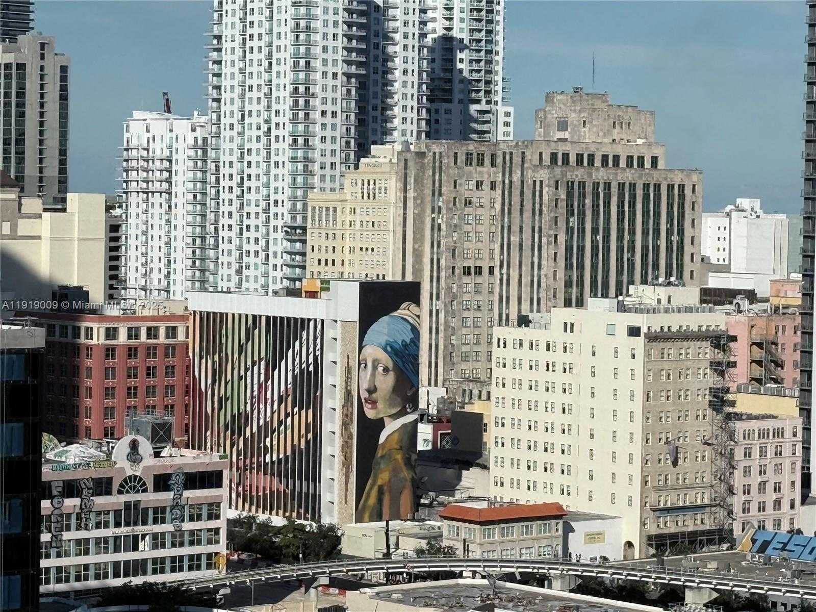 Small Image of 350 SOUTH MIAMI AVE #2013, Miami Number 30