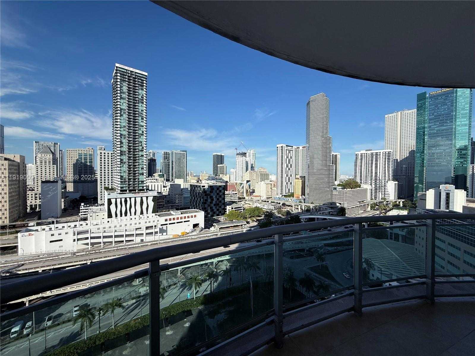 Small Image of 350 SOUTH MIAMI AVE #2013, Miami Number 32