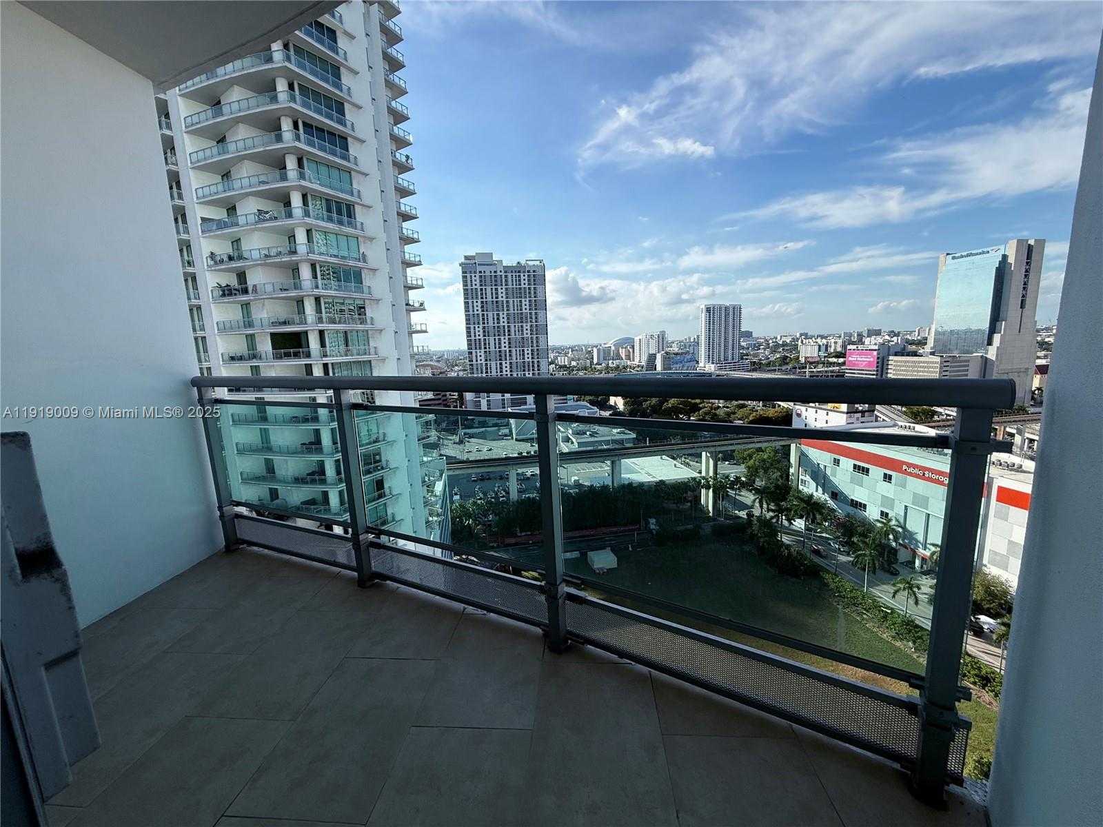 Small Image of 350 SOUTH MIAMI AVE #2013, Miami Number 6