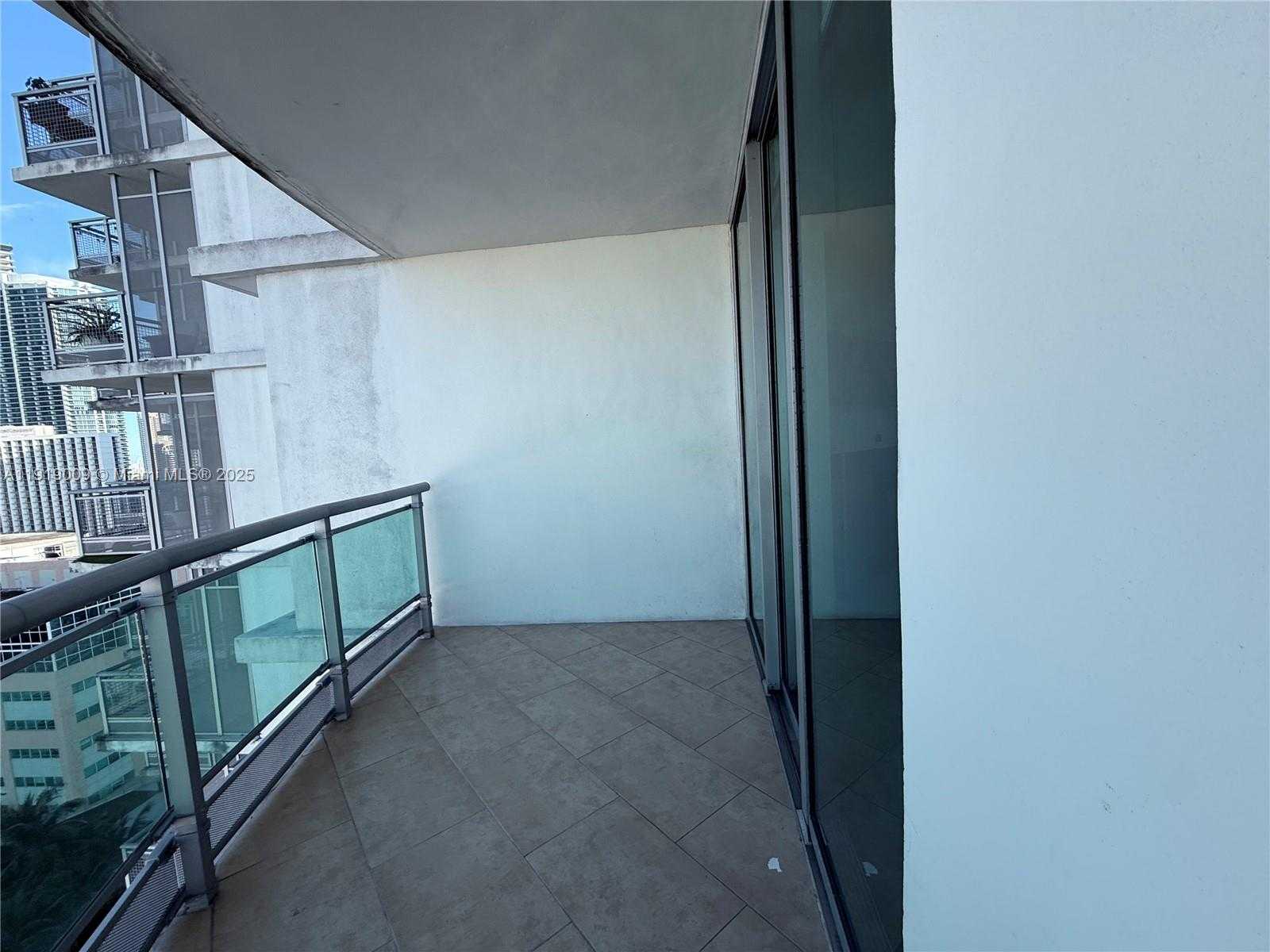 Small Image of 350 SOUTH MIAMI AVE #2013, Miami Number 8