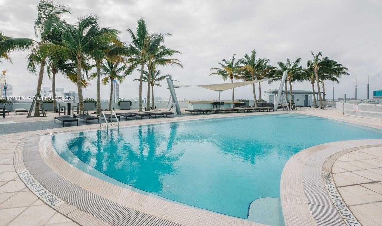 Small Image of 900 BISCAYNE BLVD #3501, Miami Number 10