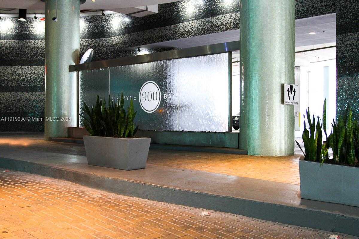 Small Image of 900 BISCAYNE BLVD #3501, Miami Number 7