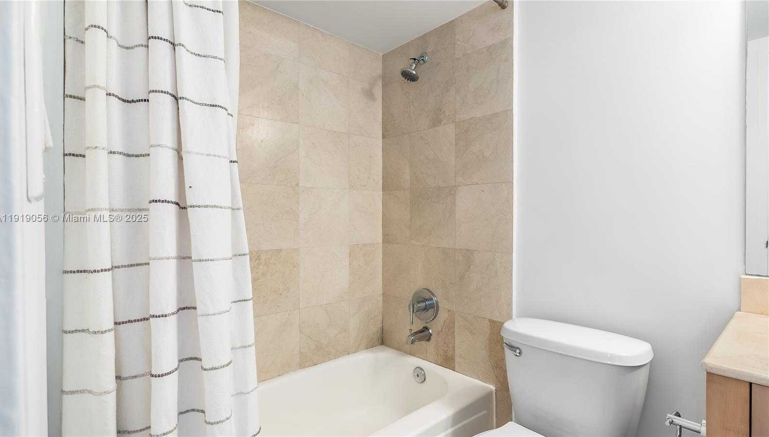 Small Image of 10275 COLLINS AVE #905, Bal Harbour Number 12