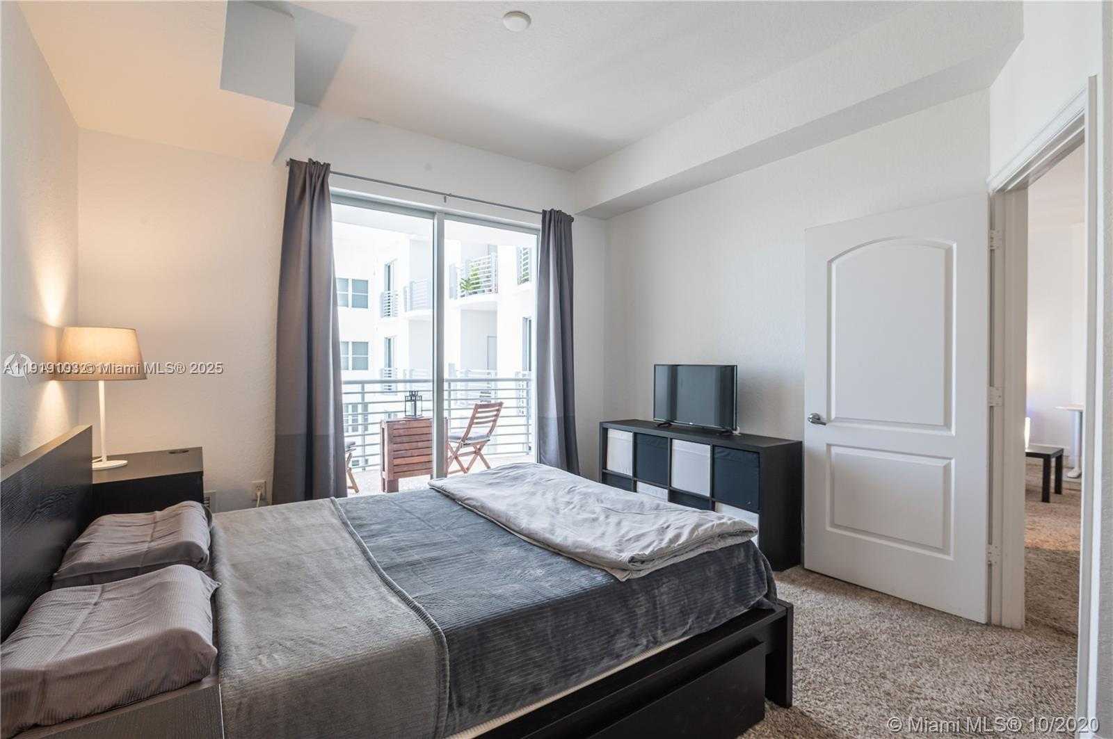 Small Image of 1830 RADIUS DR #1202, Hollywood Number 11