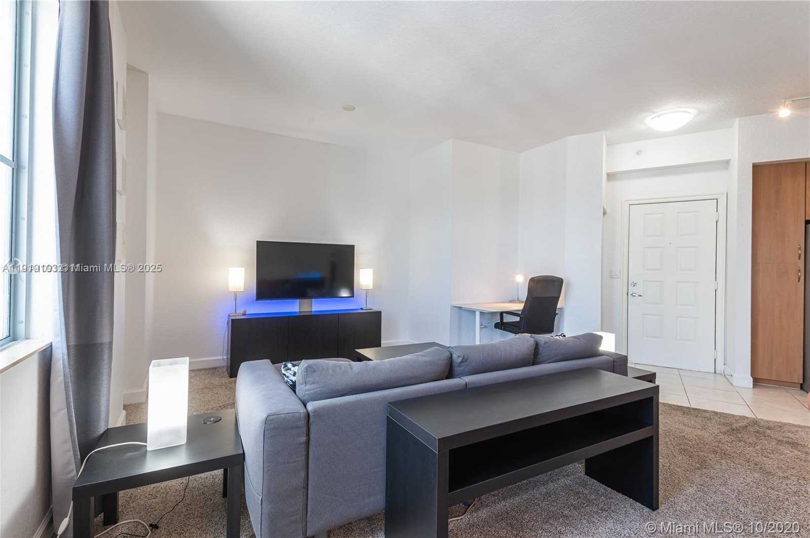 Small Image of 1830 RADIUS DR #1202, Hollywood Number 16