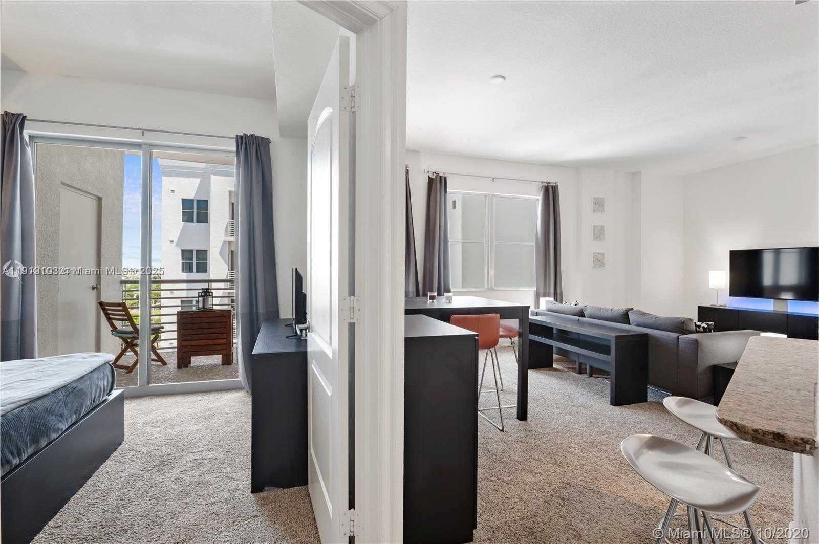 Small Image of 1830 RADIUS DR #1202, Hollywood Number 9