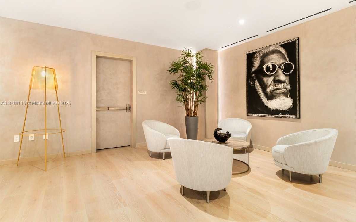 Small Image of 1000 BRICKELL PLZ #3410, Miami Number 12