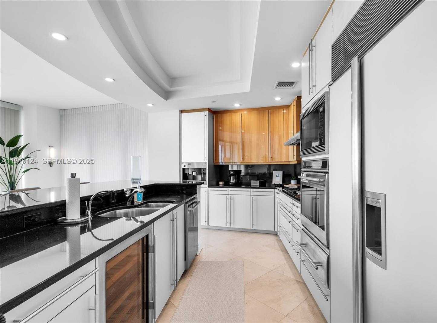 Small Image of 10295 COLLINS AVE #801, Bal Harbour Number 12