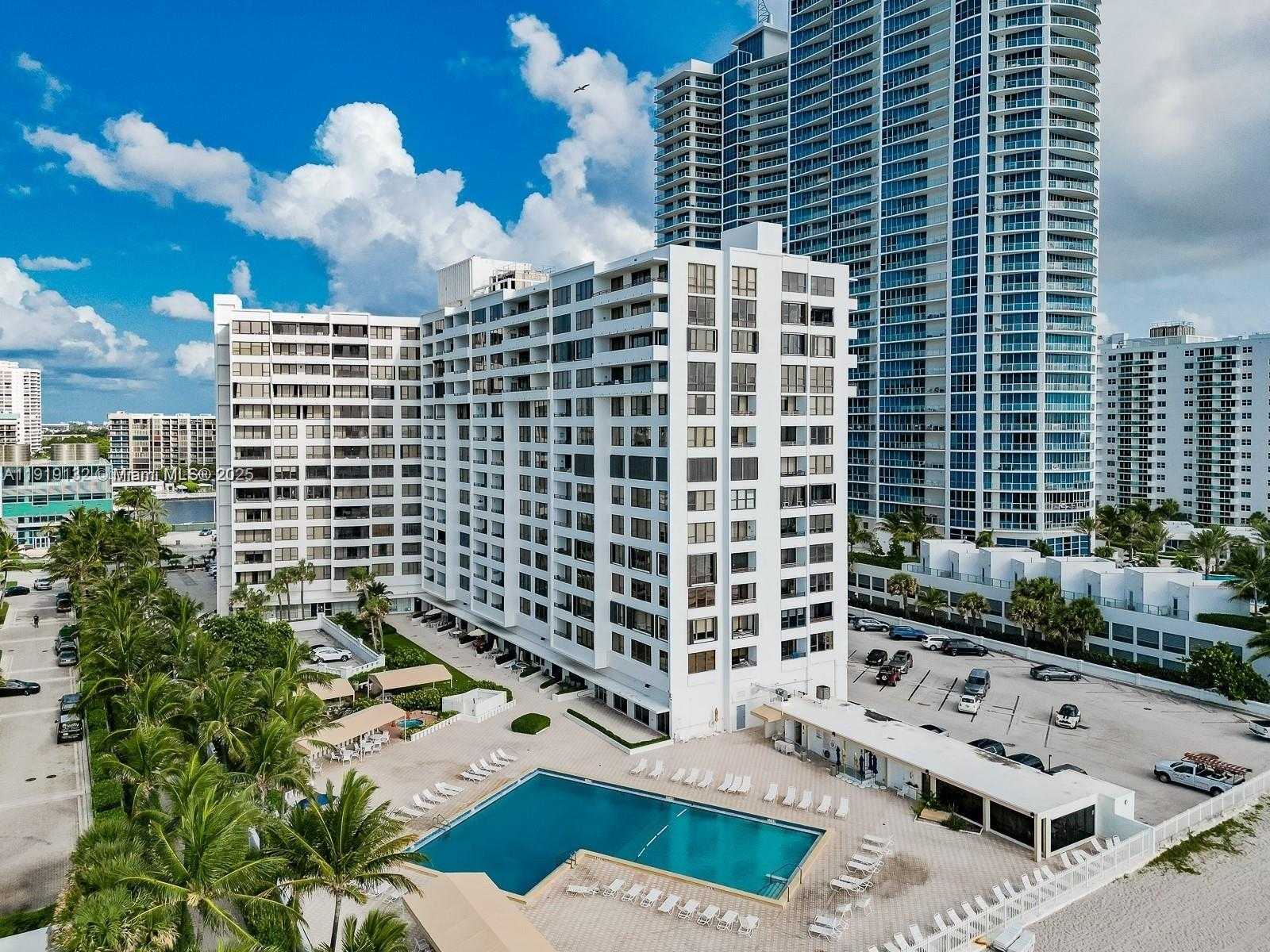 Small Image of 3505 SOUTH OCEAN DR #1411, Hollywood Number 33