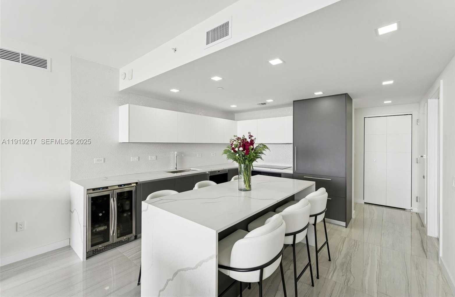 Small Image of 3131 NORTH EAST 7TH AVE #4204, Miami Number 14