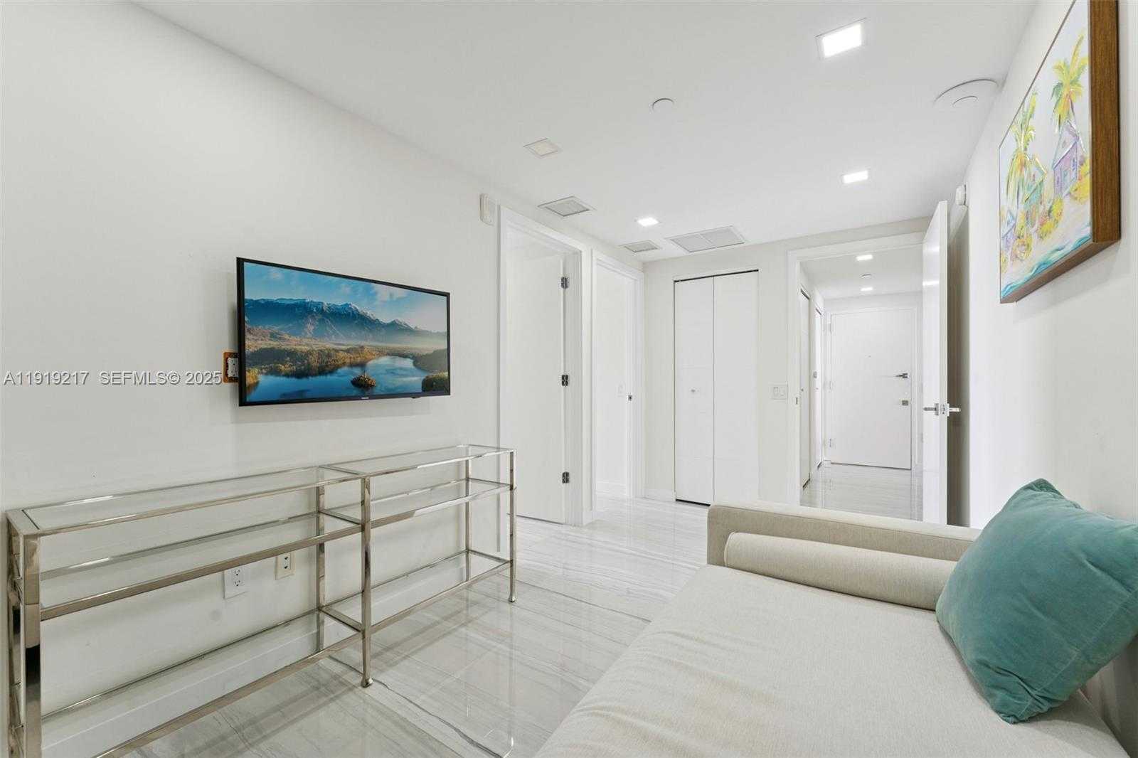 Small Image of 3131 NORTH EAST 7TH AVE #4204, Miami Number 32