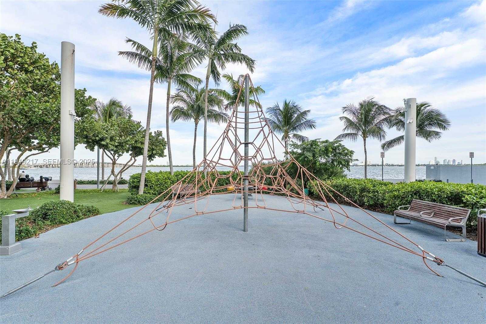 Small Image of 3131 NORTH EAST 7TH AVE #4204, Miami Number 66