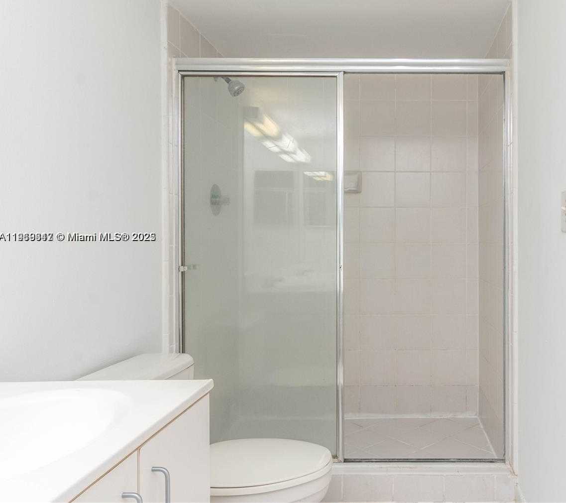 Small Image of 3300 NORTH EAST 192ND ST #516, Aventura Number 12