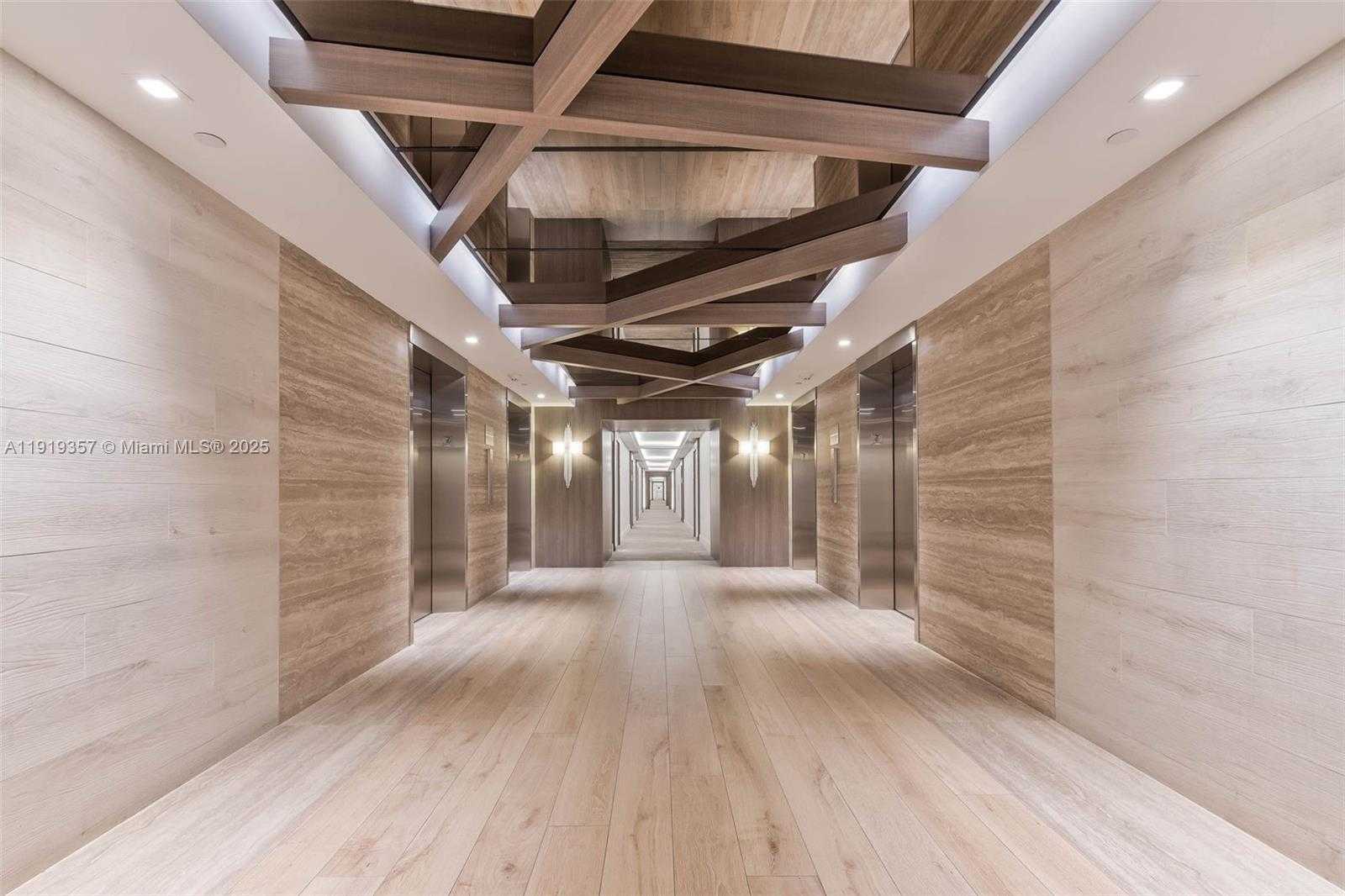 Small Image of 2301 COLLINS AVE #1512, Miami Beach Number 14